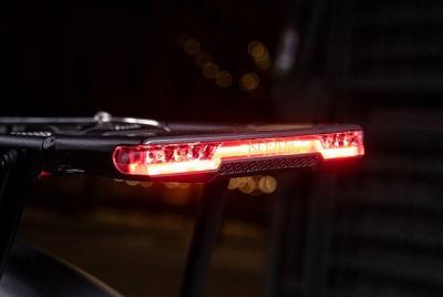 HERRMANS LED E-Bike R&uuml;cklicht Nordic Carrier Plus Bremslichtfunktion Produktbild 2